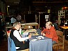 Edith Schlichting erkl�rt ihre Spiele