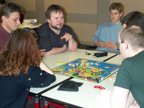 Vinci - als eines von vielen Spielen die auf einer Landkarte spielen<br>